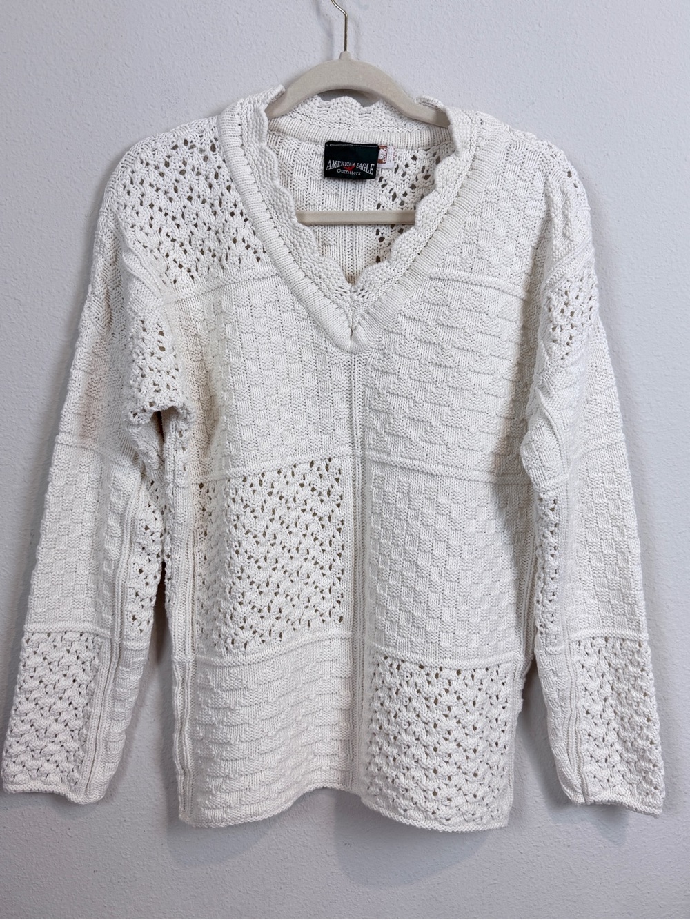 Vintage 90s American Eagle Outfitters Cream Patchwork V-Neck Knit Sweater USA M